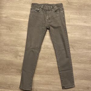 AE Gray Skinny Jeans Size 28x30